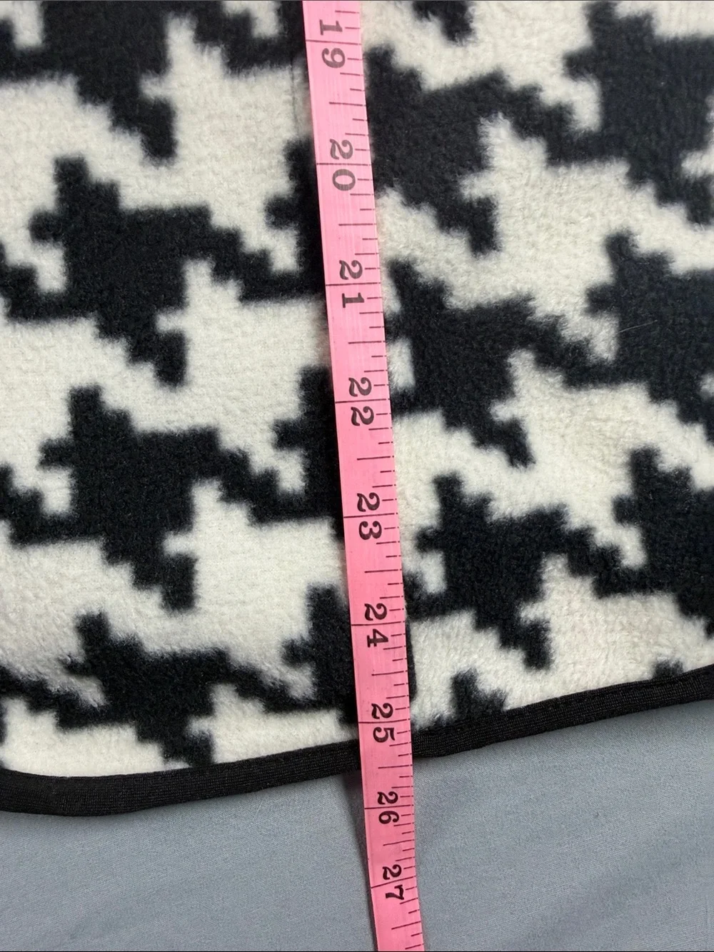 Susan Graver Black & White Houndstooth Fleece Zip Vest